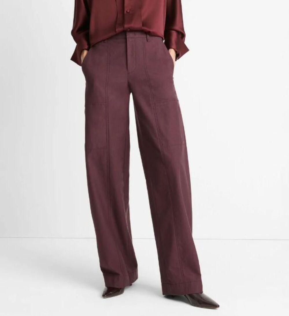 Vince Women's Pants Mid Rise Utility Pant Cotton and Wool in Cherry Night size 6